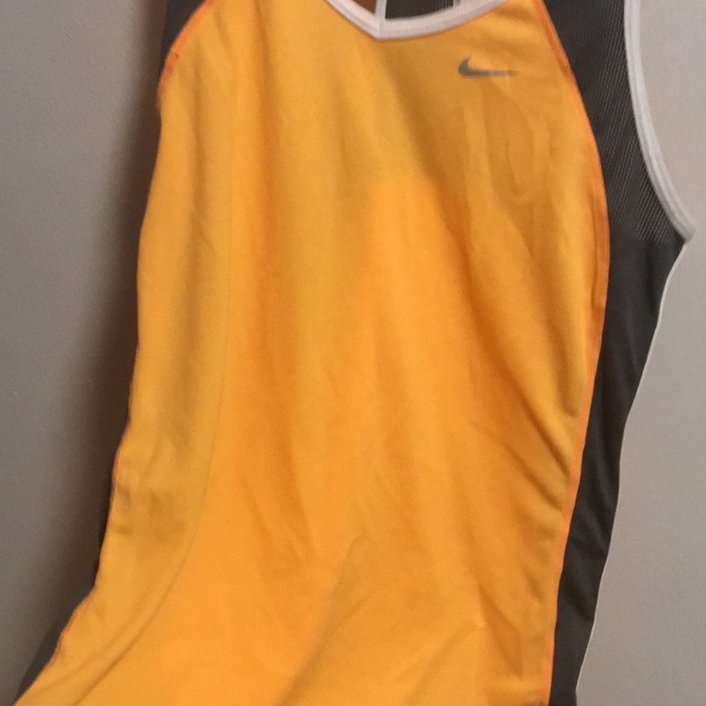Nike - Picture 5 of 6